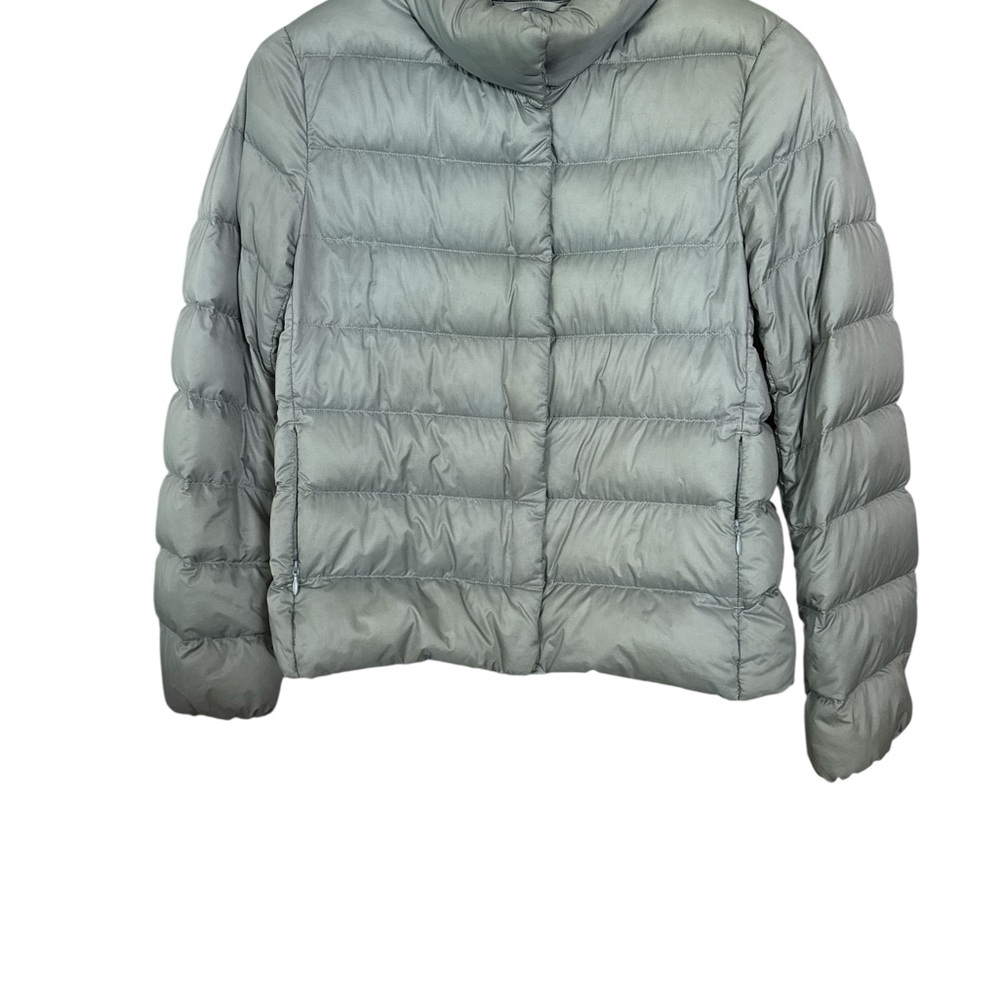 Uniqlo Gray Puffer Jacket Lightweight Quilted Design